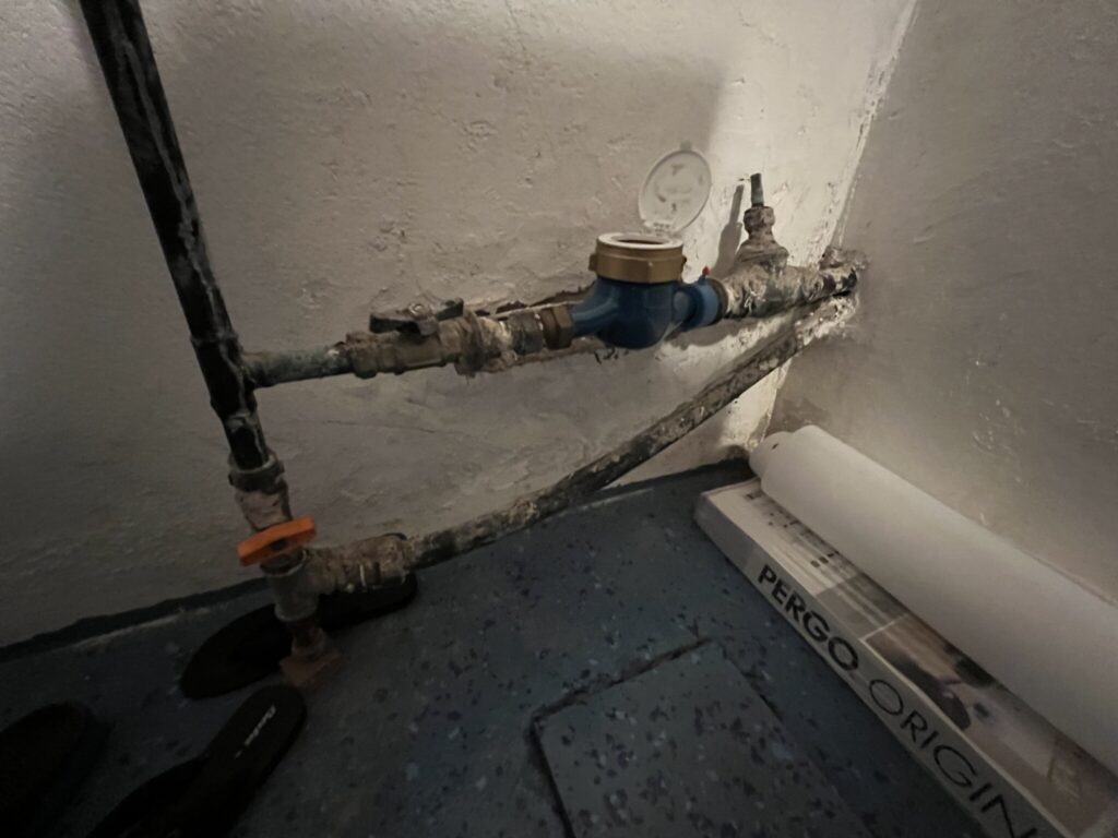 Akut rörjour i Sävar